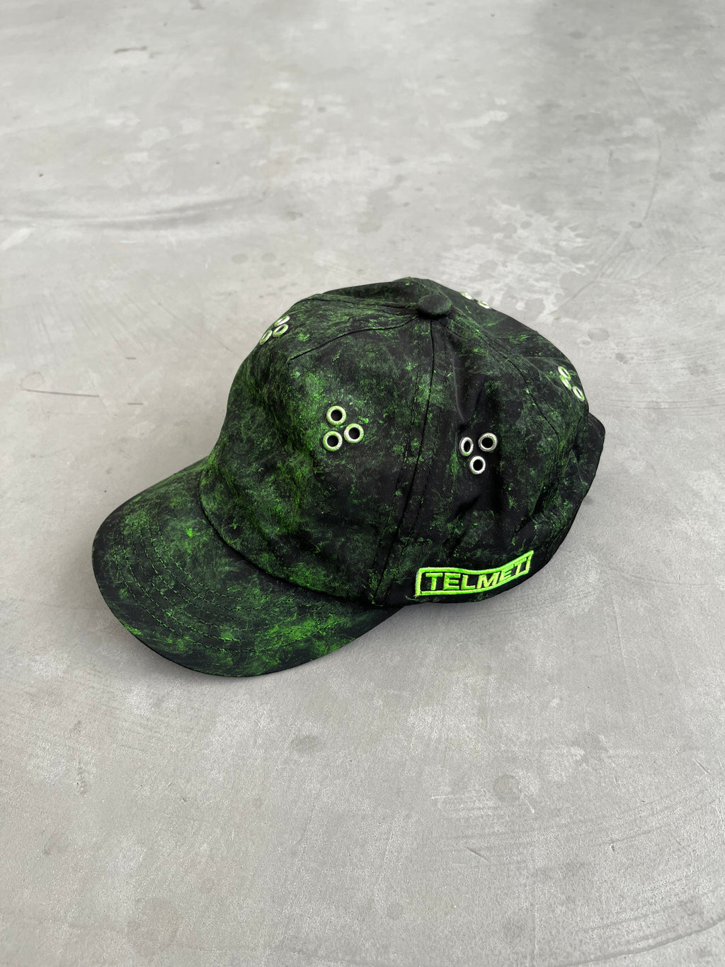 FCK DV CAP