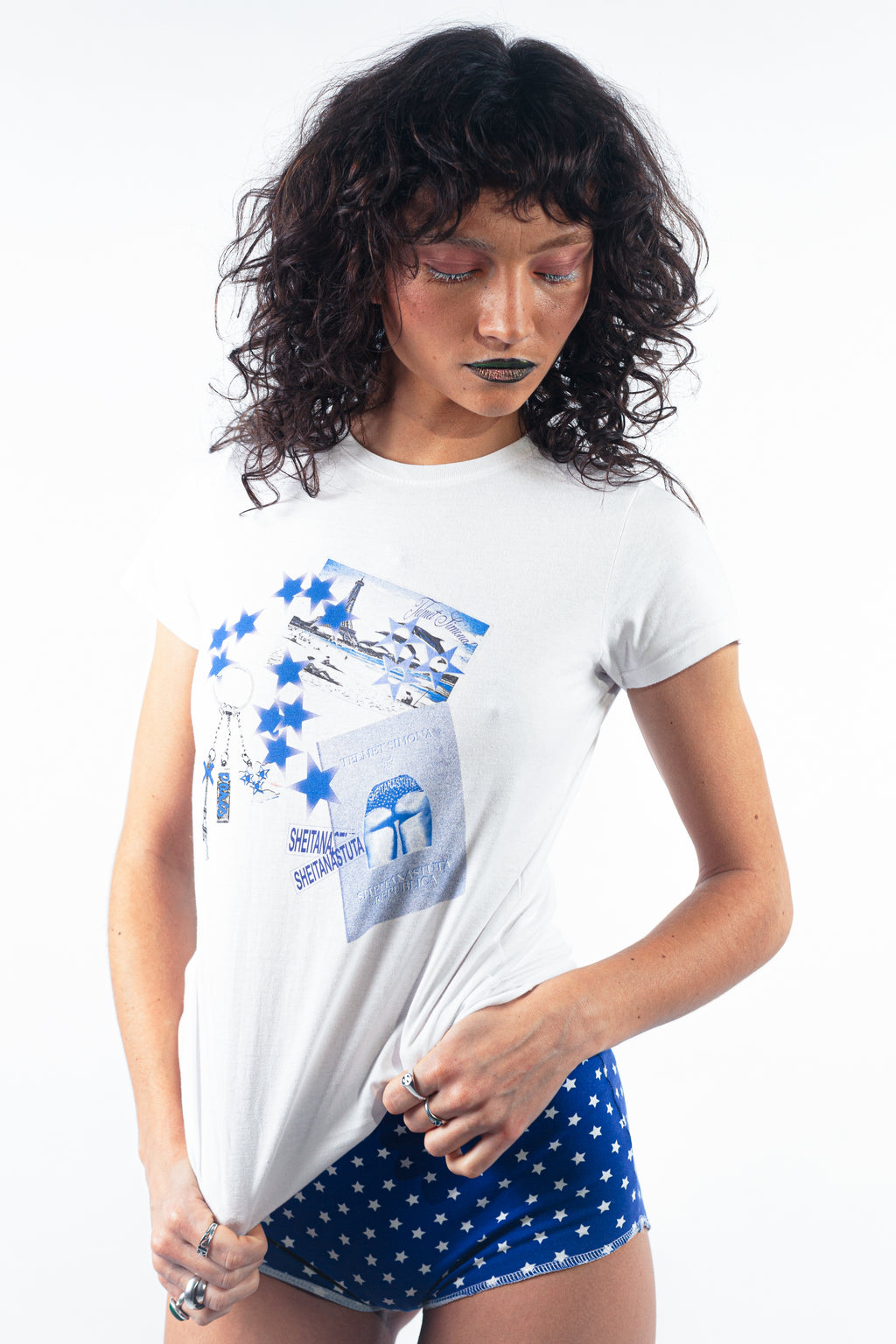 GIFT SHOP TSHIRT